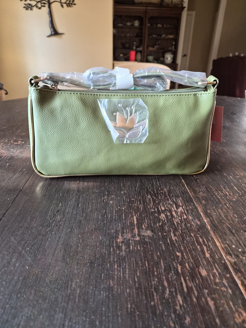 NWT Disney Princess Tiana Dani Danielle Nicole Green Hand Bag
